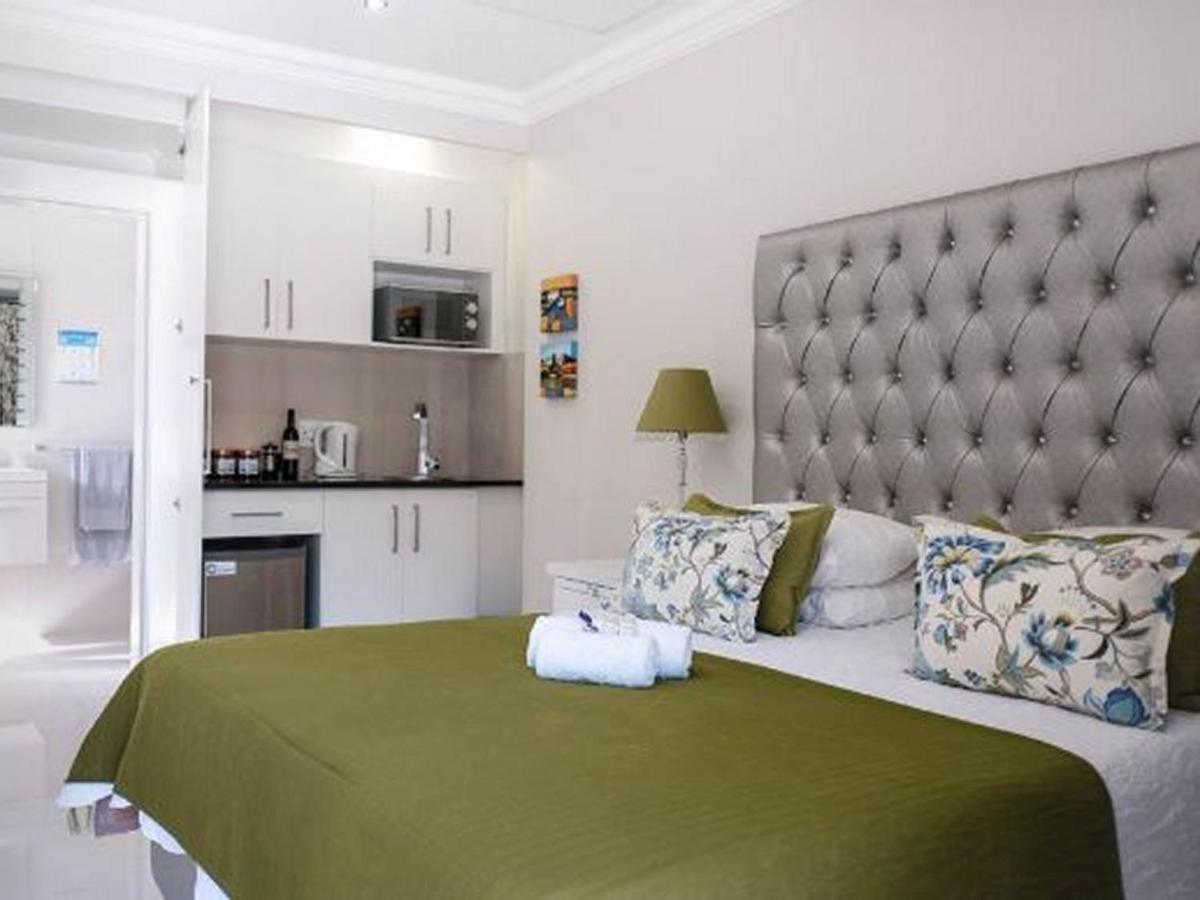 Hilltop Guesthouse Bellville Dış mekan fotoğraf